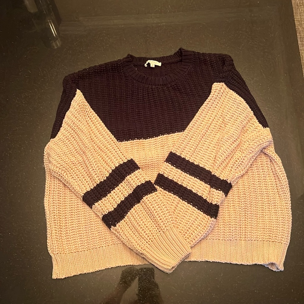 Z supply knit sweater. Size medium